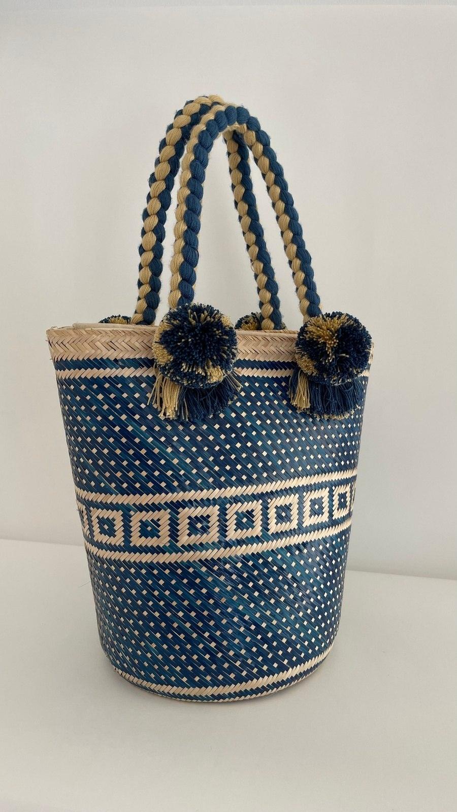 Capazo Andrea - Excluchic